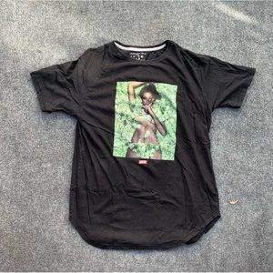 Akoo Men’s Graphic Shirt